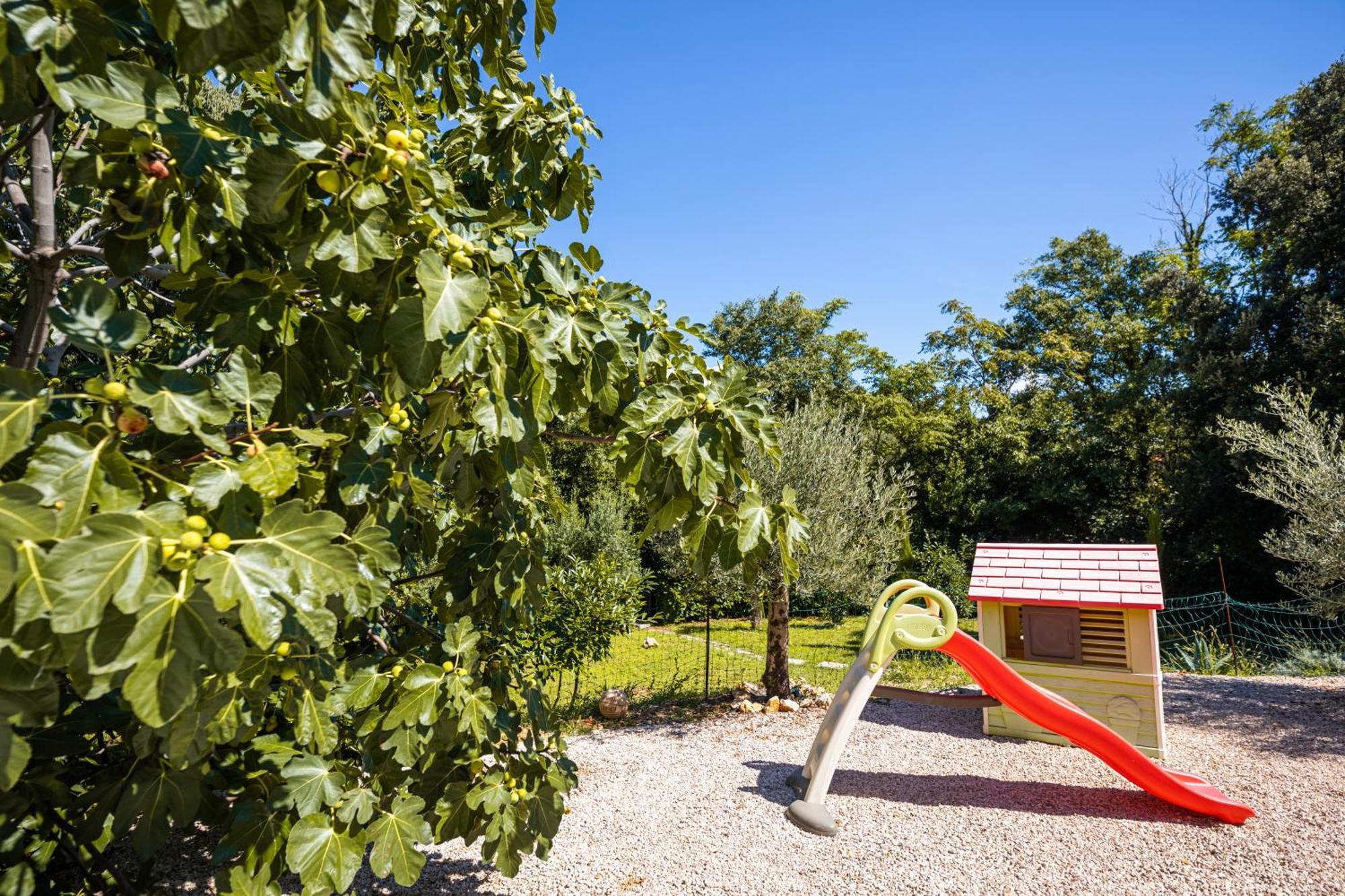 Vila Pafran With Heated Pool Krk *