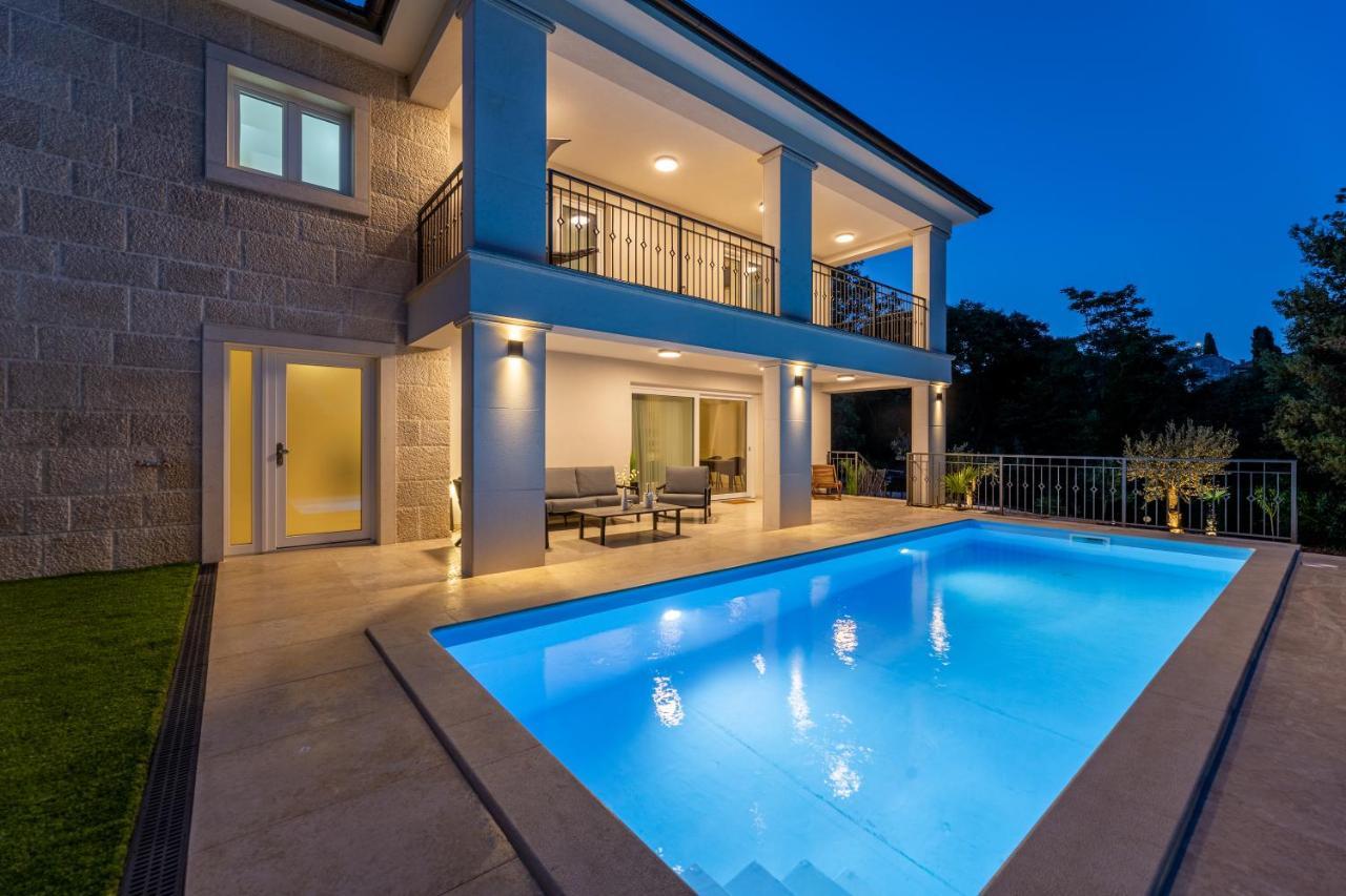 Pafran With Heated Pool Krk