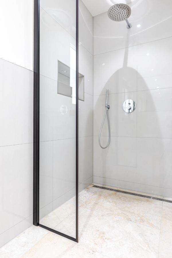 Vilă Pafran With Heated Pool Krk *