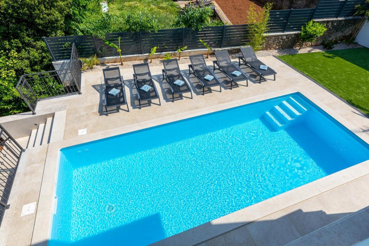 Pafran With Heated Pool Krk *