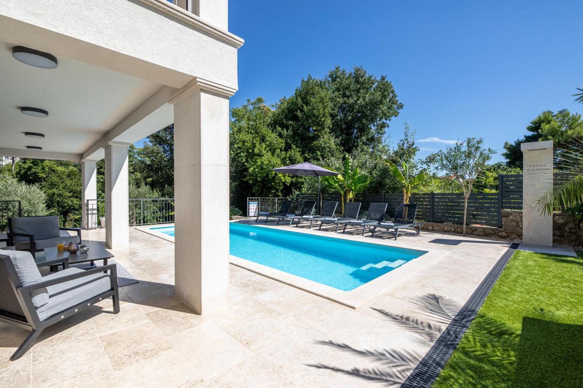 Pafran With Heated Pool Krk *